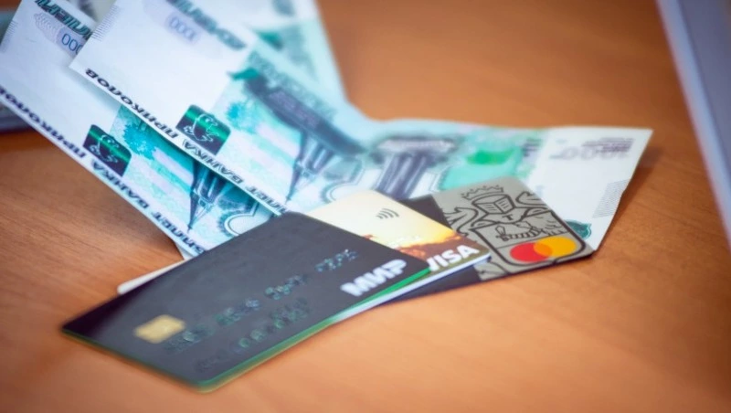 Житель Сахалина наворовал у знакомого пенсионера на пять уголовных дел  