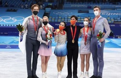 Российские фигуристы взяли серебро и бронзу на Олимпиаде-2022