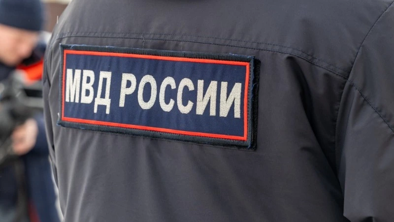 Пенсионерка из Корсакова чуть не лишилась шубы и денег из-за аферистов