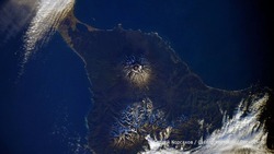 Космонавт отнес курильские вулканы к уникальным красотам России