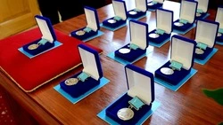 Больше сахалинцев смогут получить почетное звание за труд